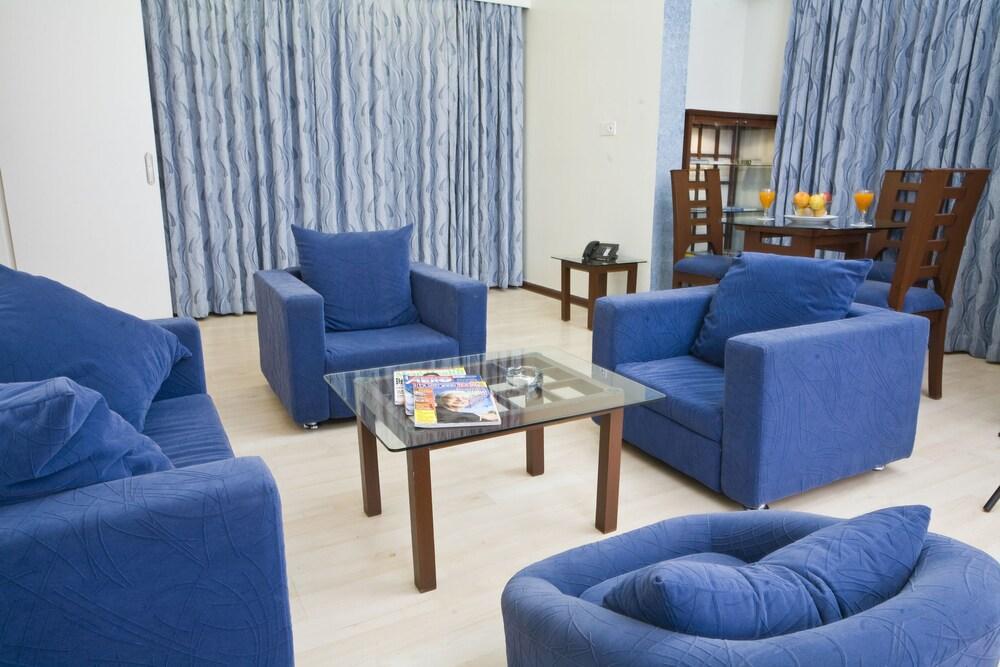 The President Hotel Shivajinagar Pune Exterior photo